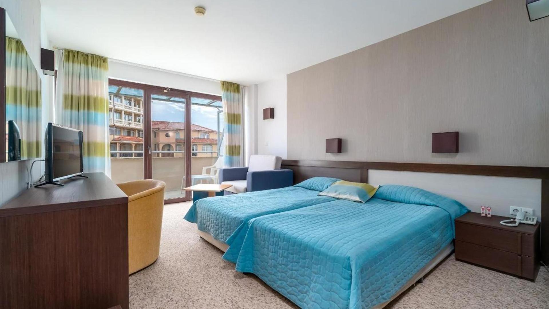 Sandy Bay Hotel เอเลนีเต ภายนอก รูปภาพ